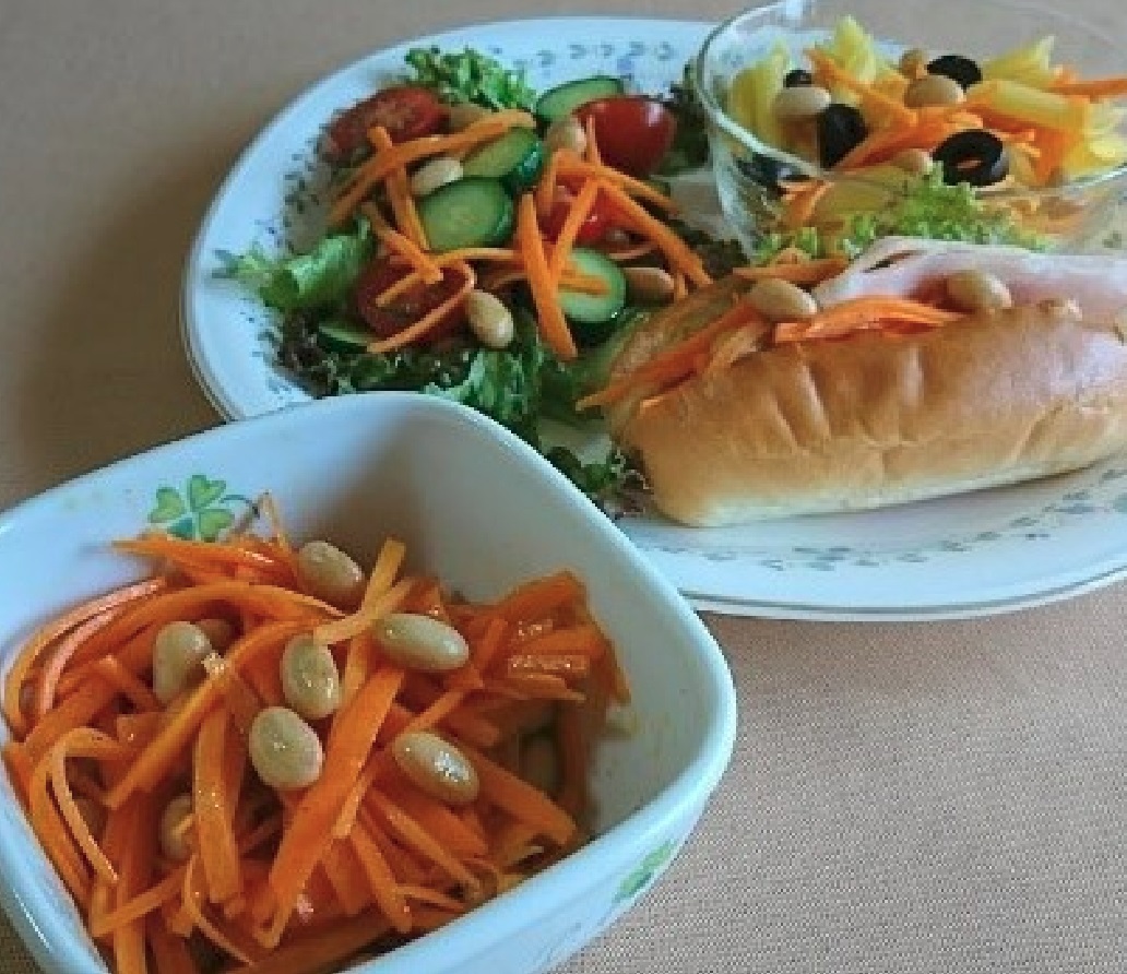 大豆とにんじんのマリネ